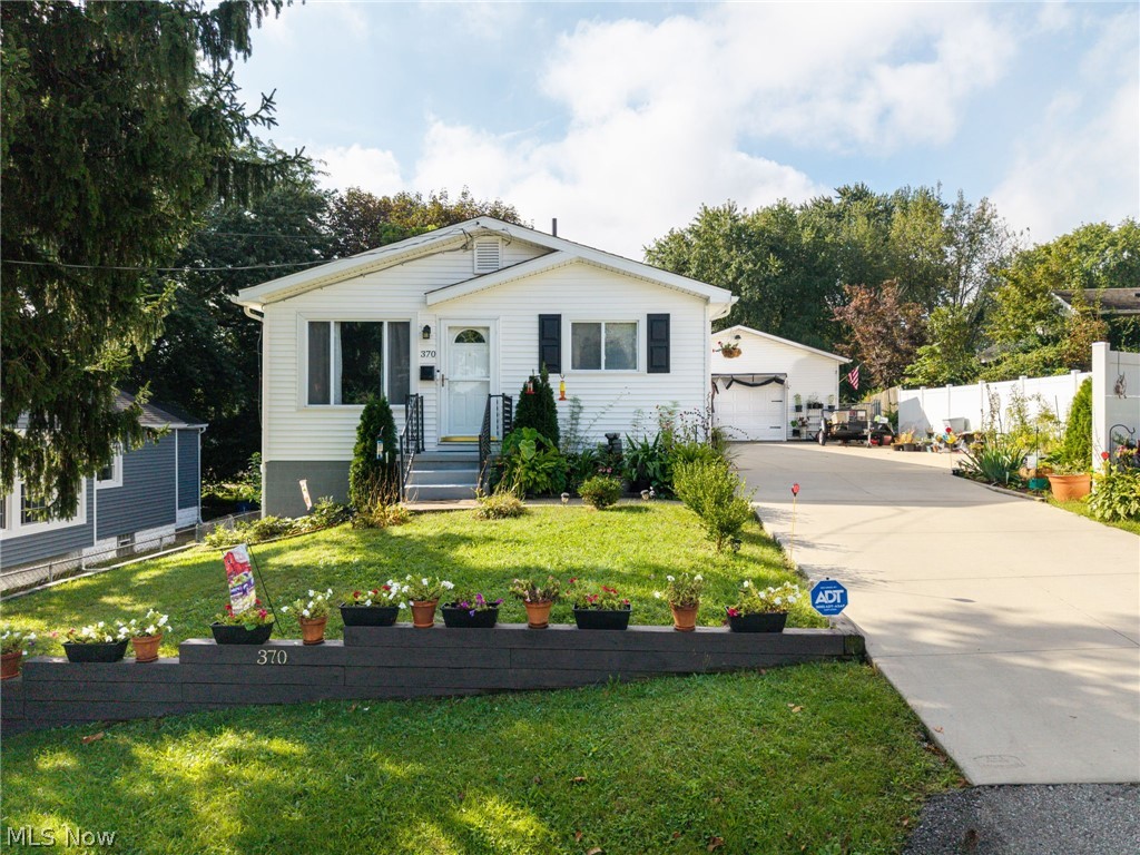 370 Rexford Street Akron OH 44314