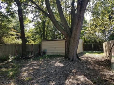 3052 W 47th Street Cleveland OH 44102