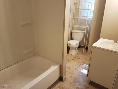 3052 W 47th Street Cleveland OH 44102