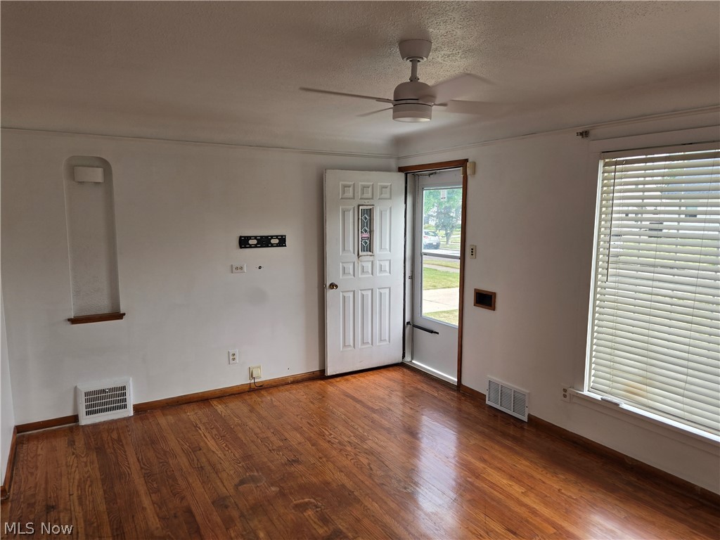 13629 Woodward Boulevard Garfield Heights OH 44125