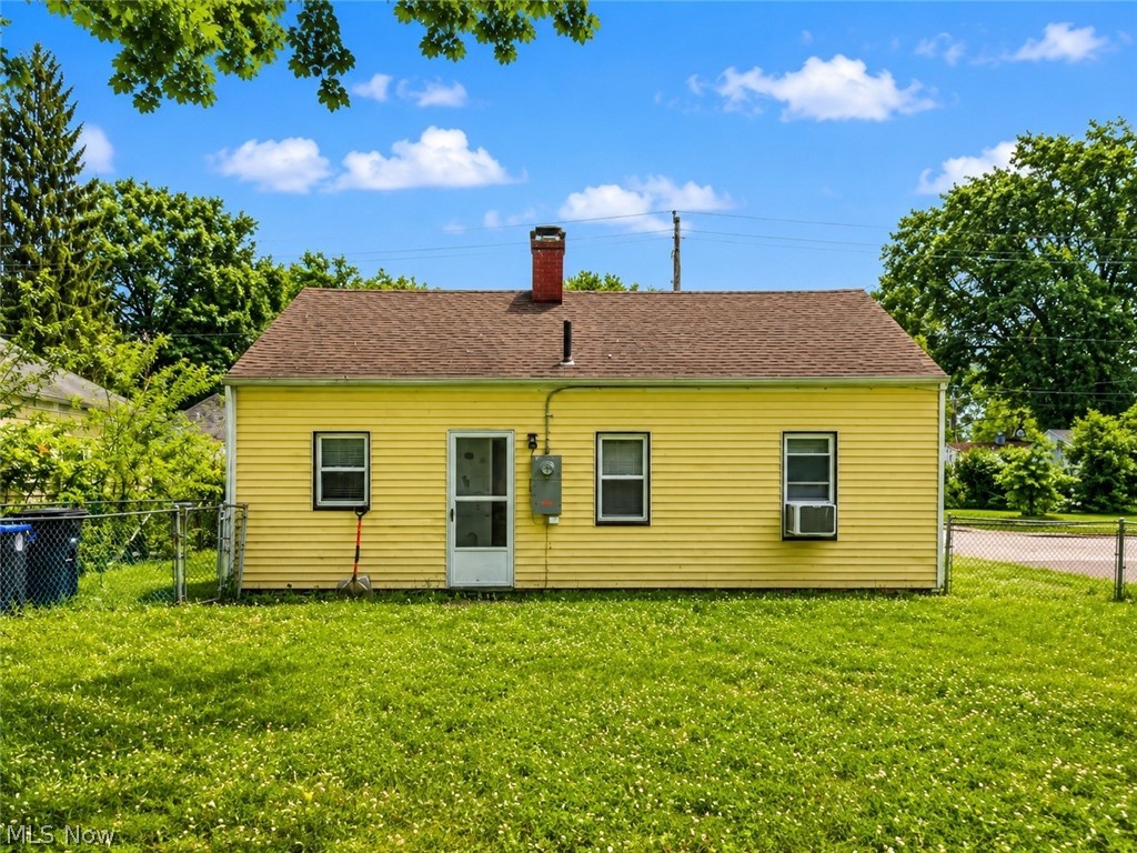 1294 Inman Street Akron OH 44306