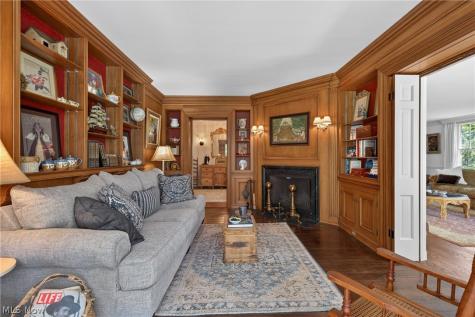23900 Stanford Road Shaker Heights OH 44122