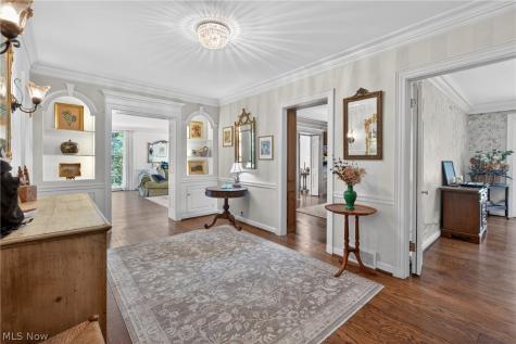 23900 Stanford Road Shaker Heights OH 44122