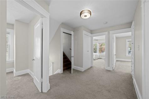 2512 Kingston Road Cleveland Heights OH 44118