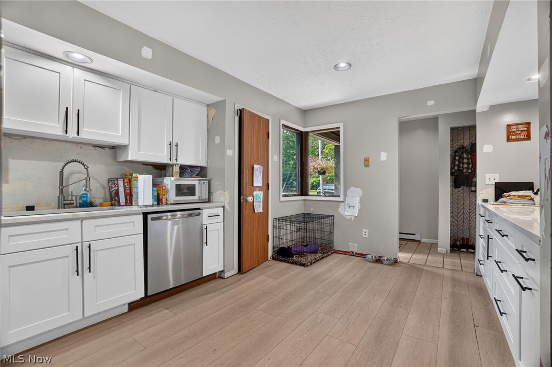 731 Lark Court Rock Creek OH 44084