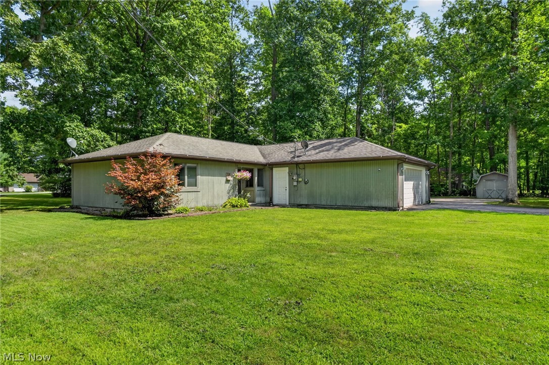 731 Lark Court Rock Creek OH 44084