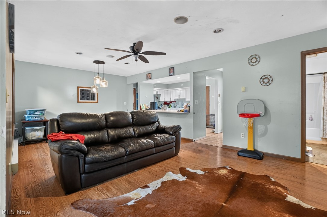 731 Lark Court Rock Creek OH 44084