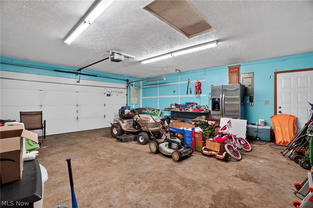 731 Lark Court Rock Creek OH 44084