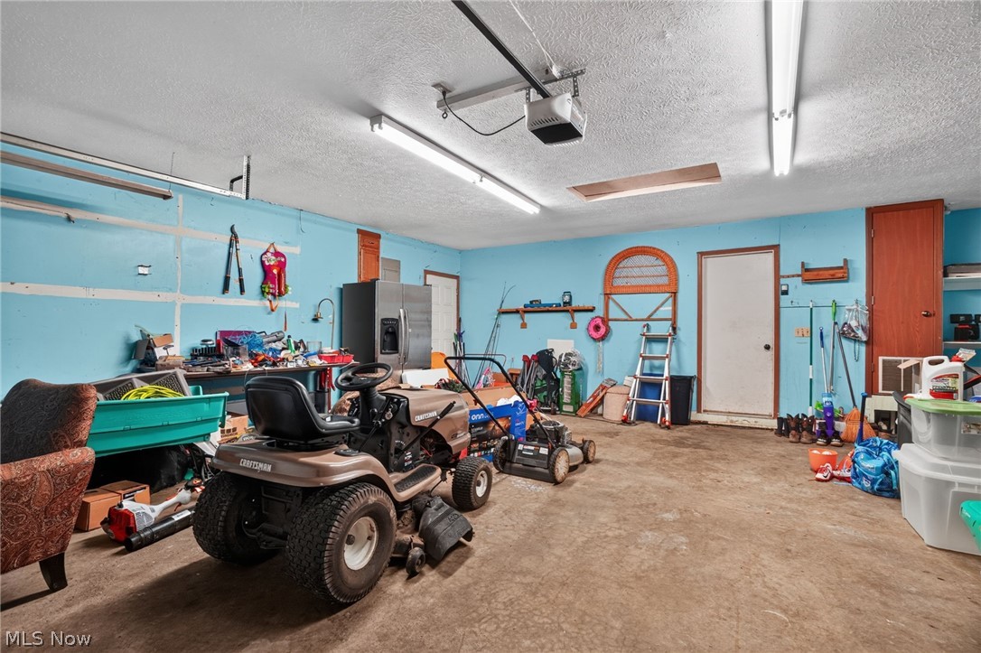 731 Lark Court Rock Creek OH 44084