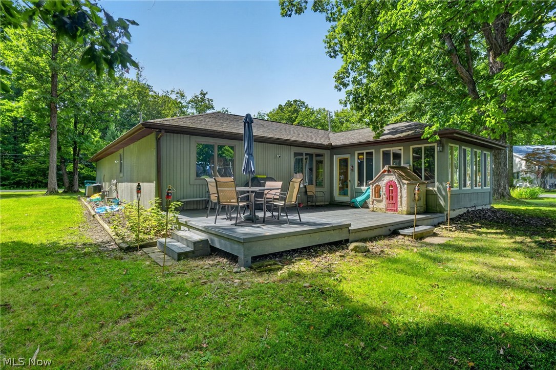 731 Lark Court Rock Creek OH 44084
