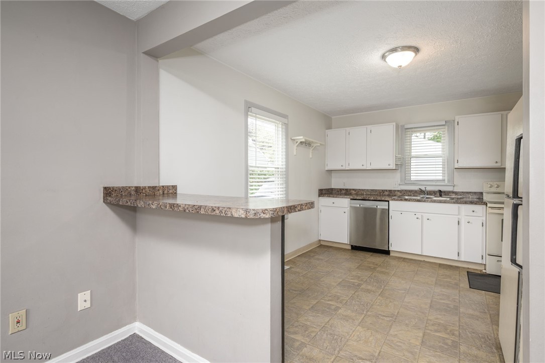 1224 Oakland Avenue Akron OH 44305