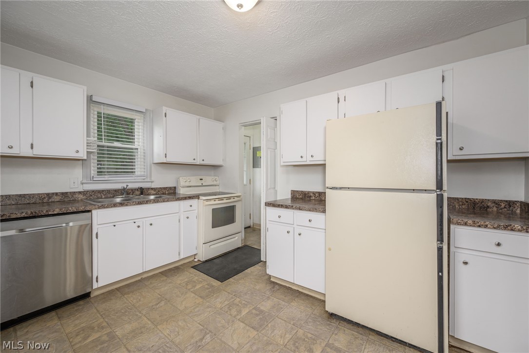 1224 Oakland Avenue Akron OH 44305