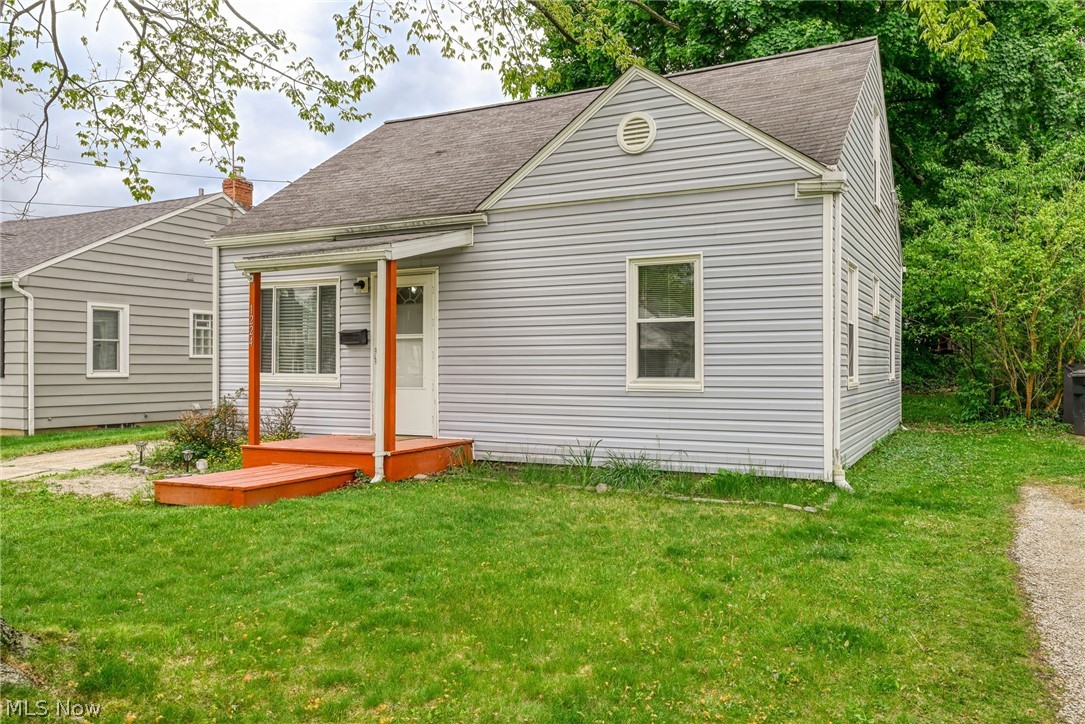 1224 Oakland Avenue Akron OH 44305