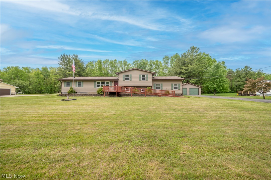 1041 Prentice Road NW Warren OH 44481