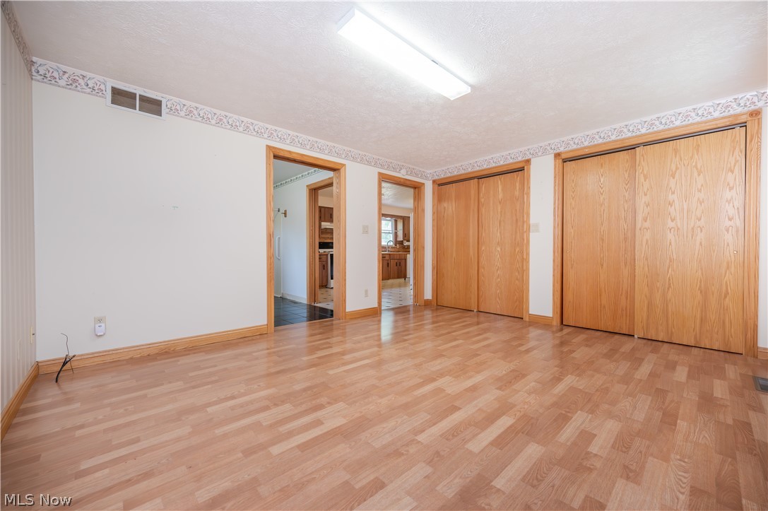 1041 Prentice Road NW Warren OH 44481