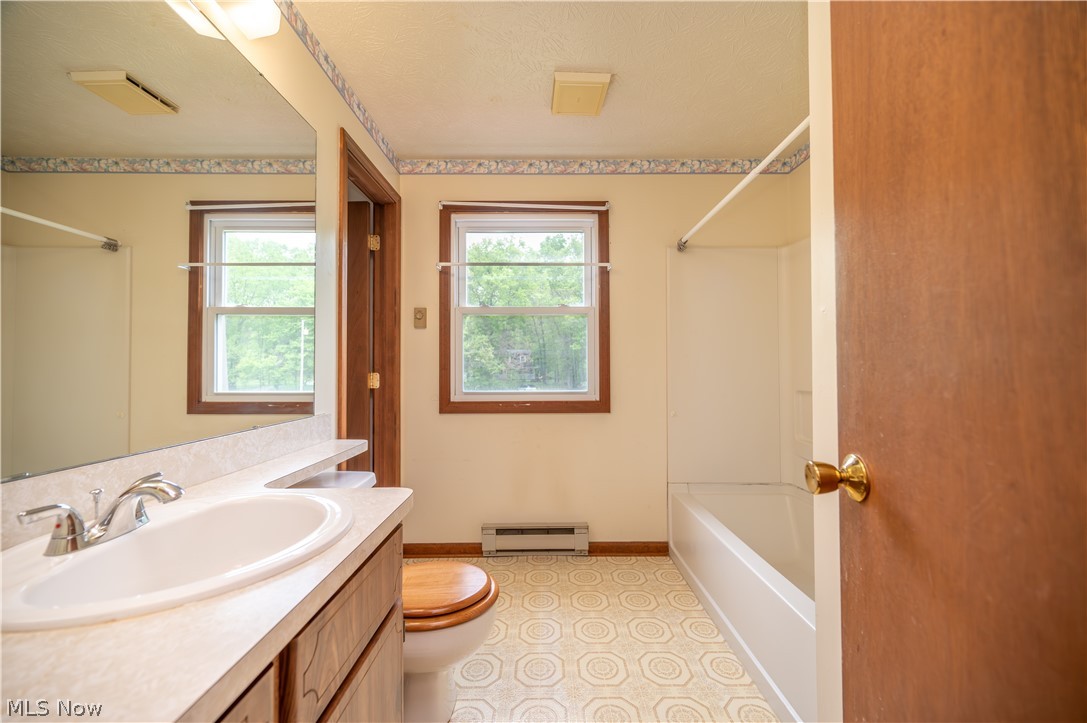 1041 Prentice Road NW Warren OH 44481