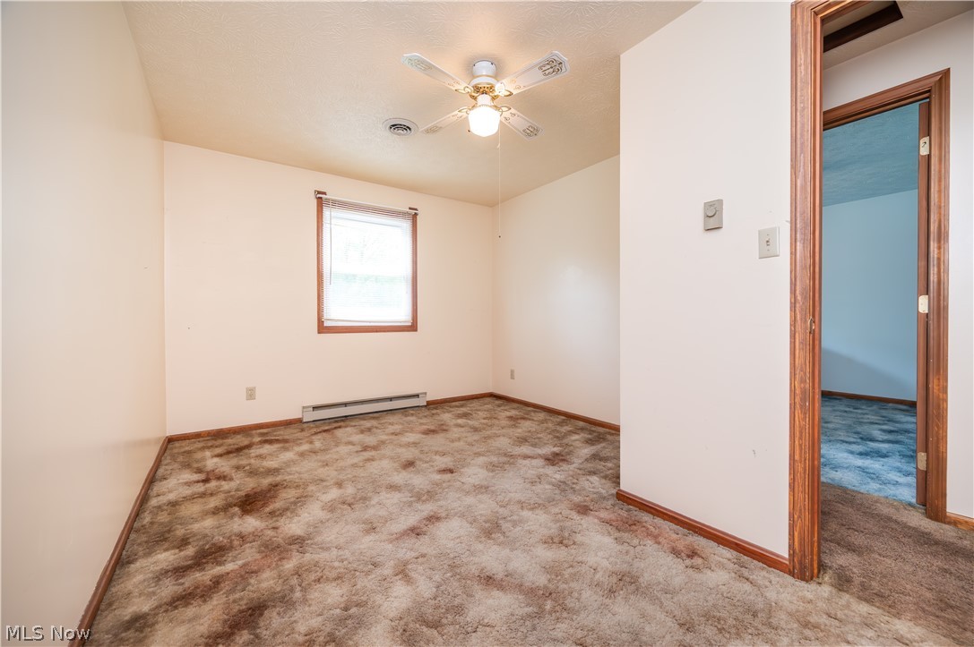1041 Prentice Road NW Warren OH 44481