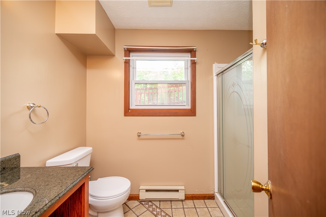 1041 Prentice Road NW Warren OH 44481