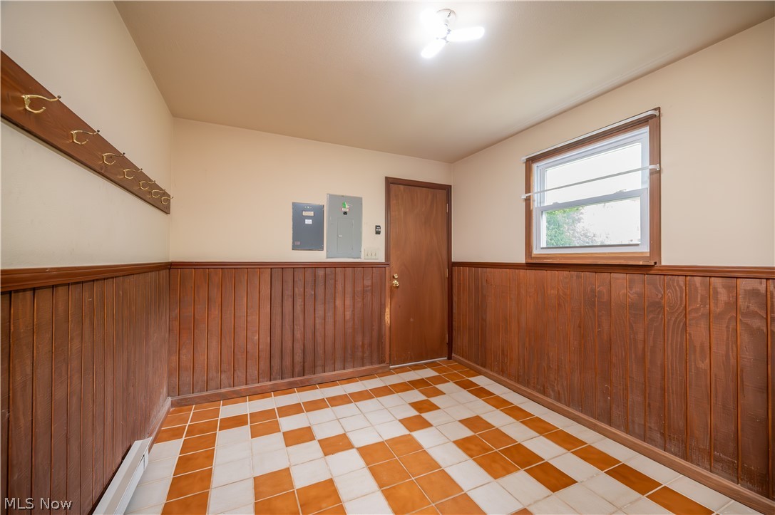 1041 Prentice Road NW Warren OH 44481