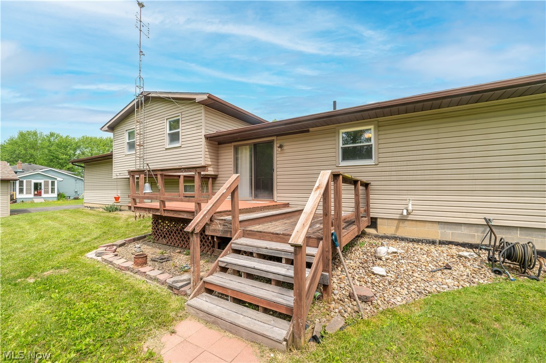 1041 Prentice Road NW Warren OH 44481