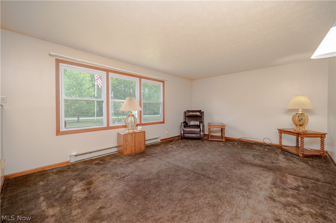 1041 Prentice Road NW Warren OH 44481