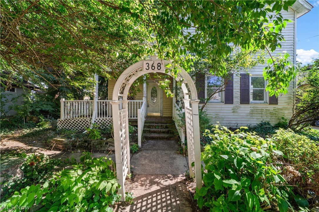 368 Sanford Street Painesville OH 44077