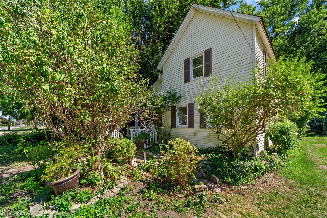 368 Sanford Street Painesville OH 44077