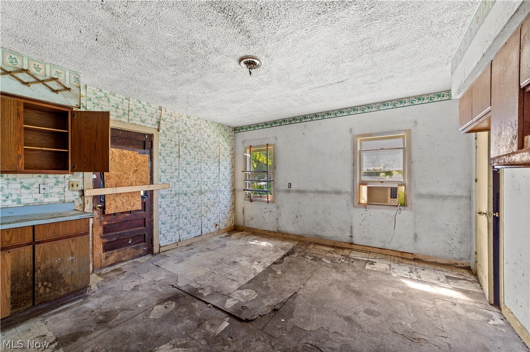 368 Sanford Street Painesville OH 44077