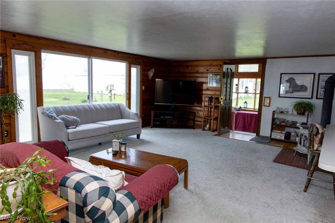 5467 Chapel Road Madison OH 44057