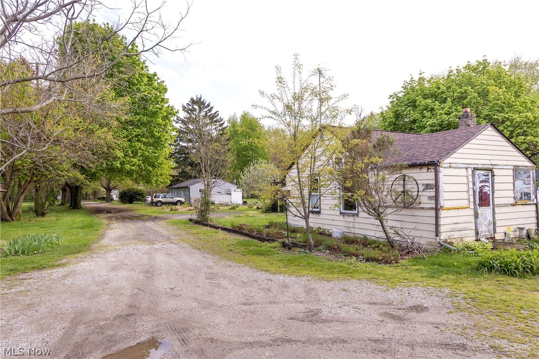 5467 Chapel Road Madison OH 44057