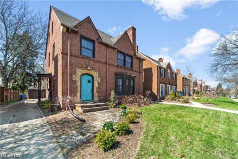 2588 Saybrook Road University Heights OH 44118