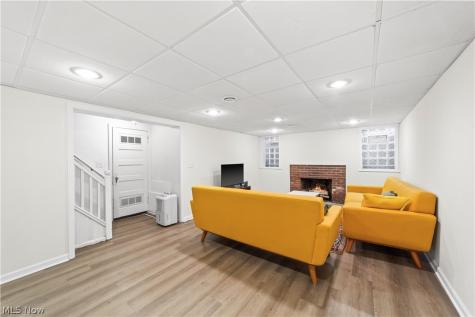 2588 Saybrook Road University Heights OH 44118