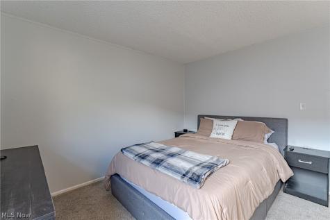 999 Morningview Avenue Akron OH 44305