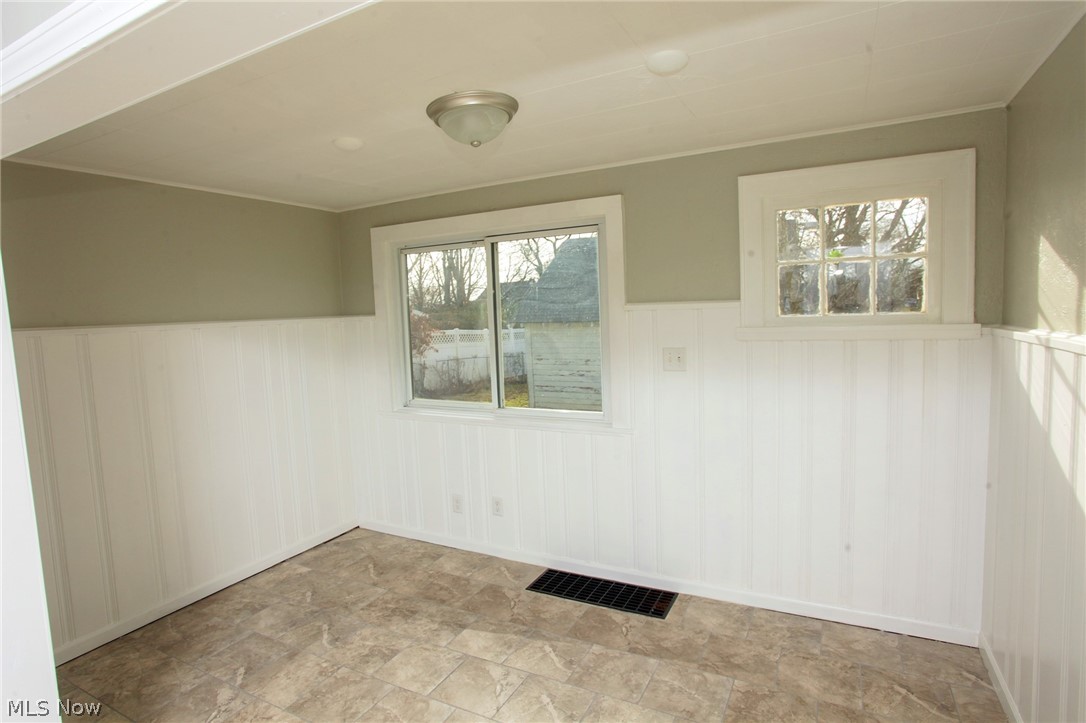 1206 24th Street NE Canton OH 44714