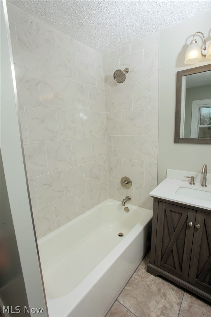 1206 24th Street NE Canton OH 44714