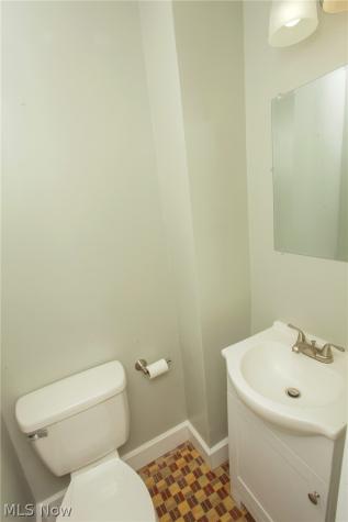 1206 24th Street NE Canton OH 44714