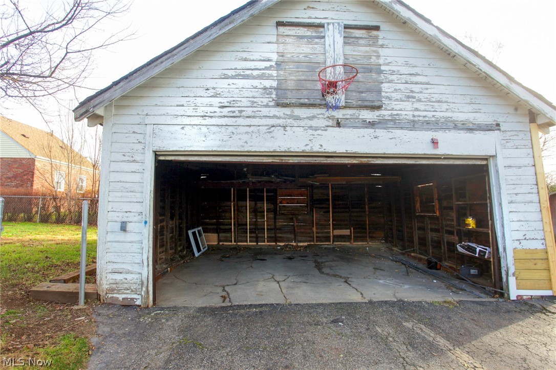 1206 24th Street NE Canton OH 44714