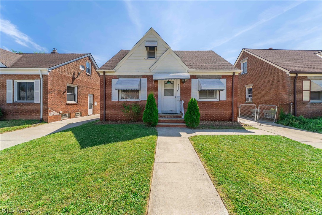 4465 W 137th Street Cleveland OH 44135