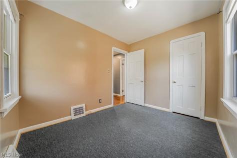 4465 W 137th Street Cleveland OH 44135