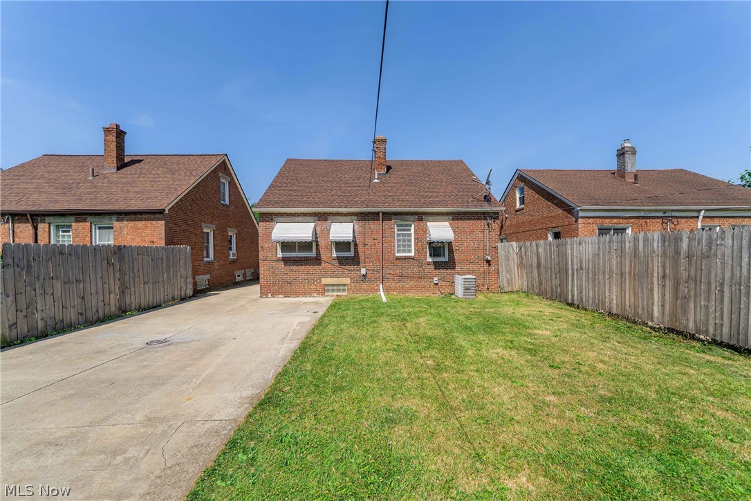 4465 W 137th Street Cleveland OH 44135