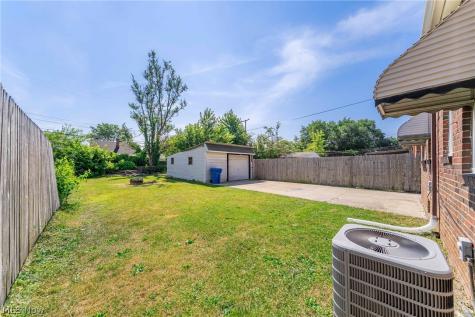 4465 W 137th Street Cleveland OH 44135