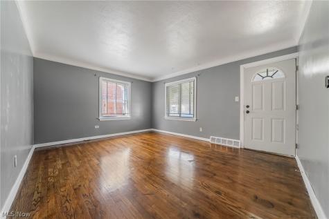 4465 W 137th Street Cleveland OH 44135