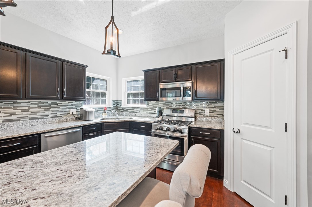 8185 Deepwood Boulevard Mentor OH 44060