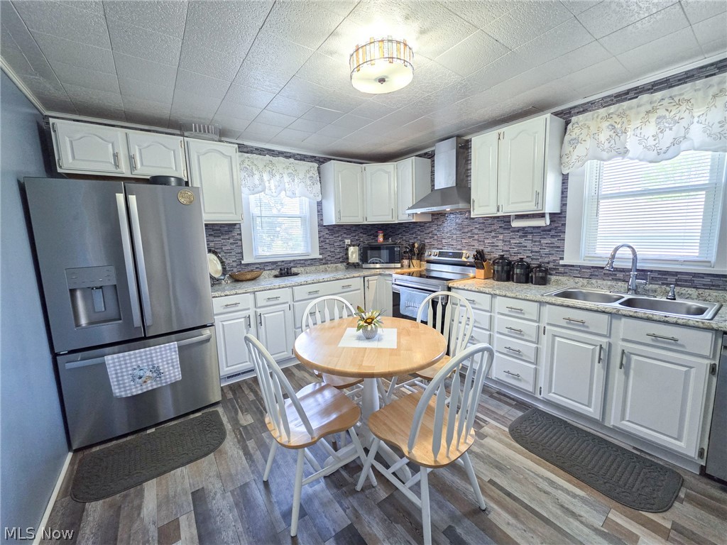 380 E Main Street East Palestine OH 44413
