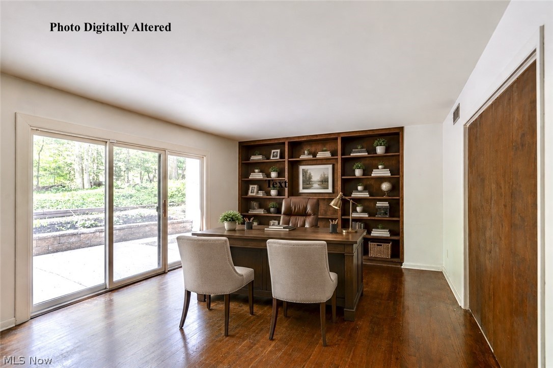 1512 Tiffany Circle Akron OH 44313