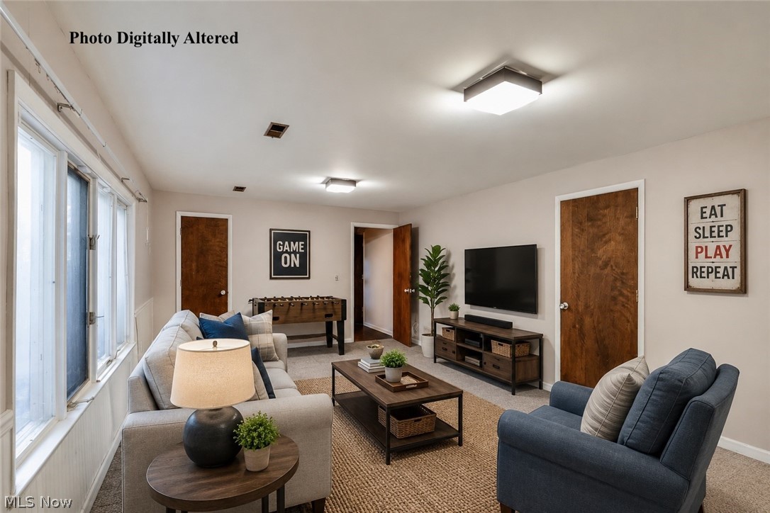 1512 Tiffany Circle Akron OH 44313