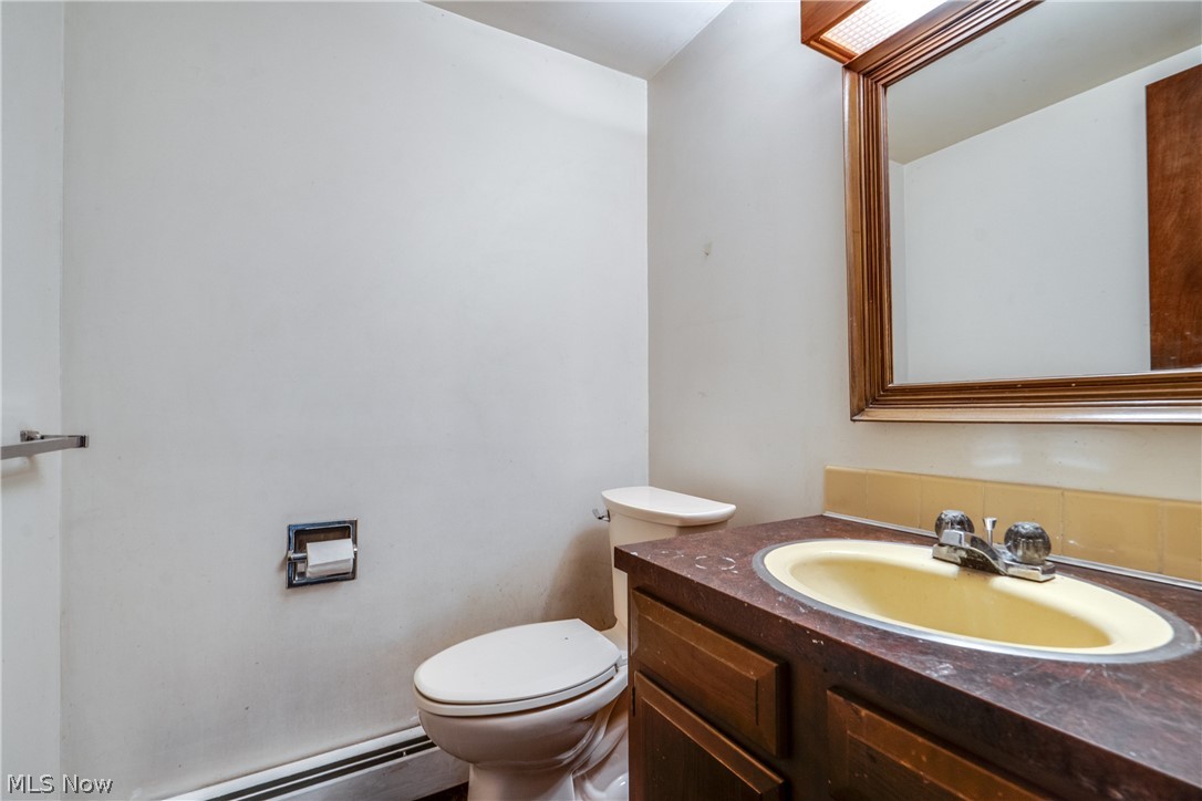 1512 Tiffany Circle Akron OH 44313