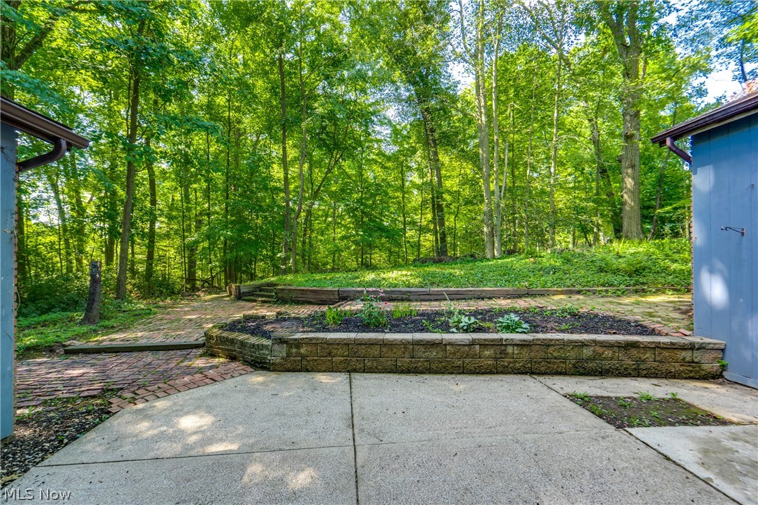 1512 Tiffany Circle Akron OH 44313