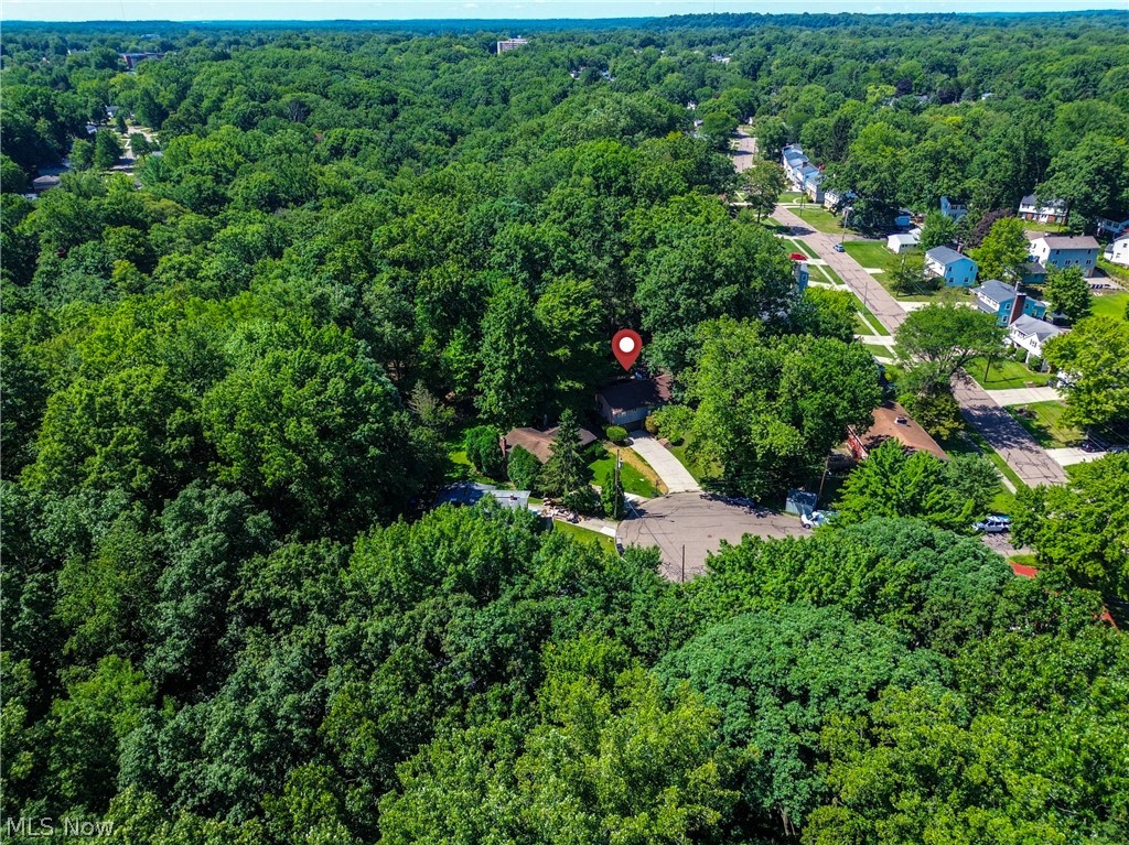 1512 Tiffany Circle Akron OH 44313