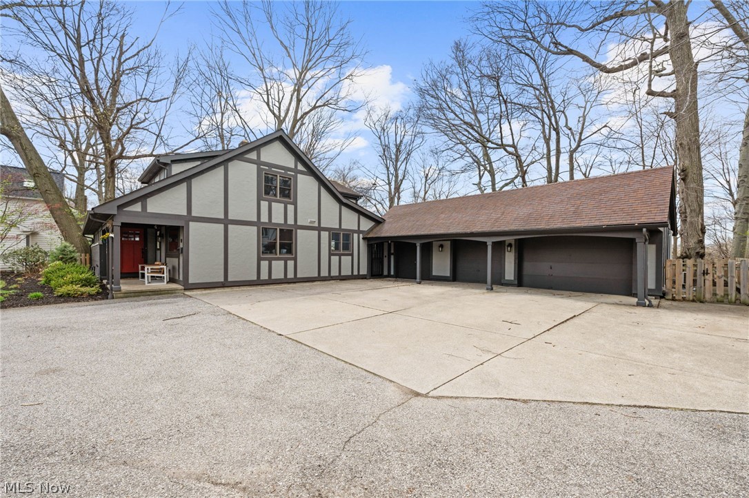 22235 Arbor Cliff Lane Rocky River OH 44116